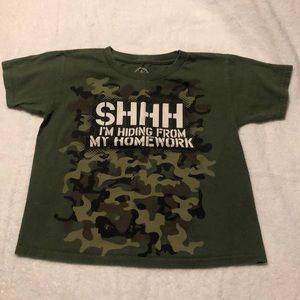 DOM boy’s graphic tee shirt size S (6/7)